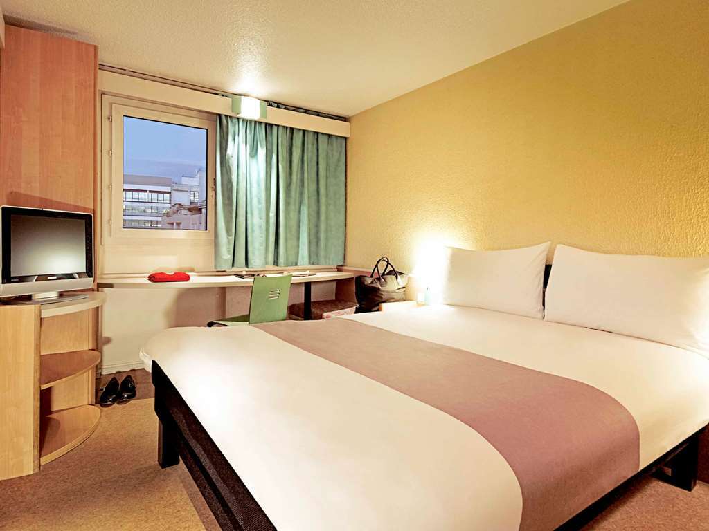 Ibis Paris Vaugirard Porte De Versailles Стая снимка