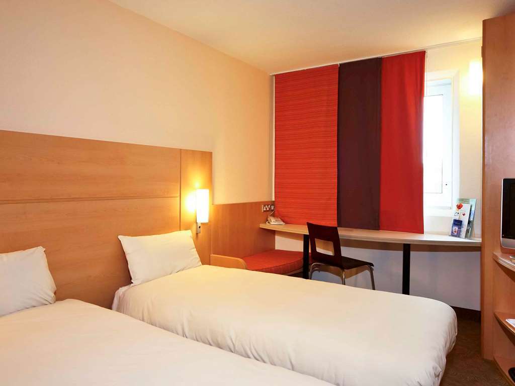 Ibis Paris Vaugirard Porte De Versailles Стая снимка